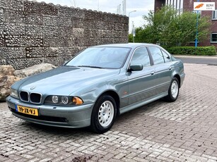 BMW 5-serie 525i Executive |Nieuwe APK|