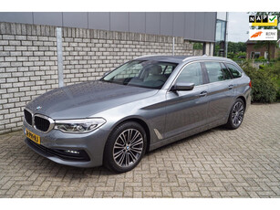 BMW 5-serie Touring 520i High Executive Sport Line Autom Leder Sportst Stoelverw Navi Camera Clima Cruise 2x PDC LMV ENZ NL Auto.