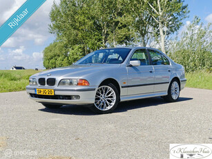 BMW 523i Executive aut. in prachtige staat