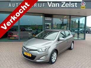 Hyundai i20 1.2i i-Deal, Airco, Multimediasysteem, Navigatie, Bluetooth telefoonverbinding, Elektrische ramen en spiegels, Nette NL auto, BOVAG