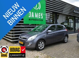 Hyundai i20 1.6i i-Catcher automatic !