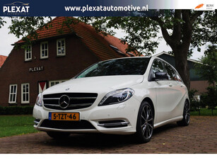 Mercedes-Benz B-klasse 200 Ambition Aut. | AMG-Sportpakket | Adaptieve Cruise | Full Led | Memory Stoelen | Climate Control | NAP