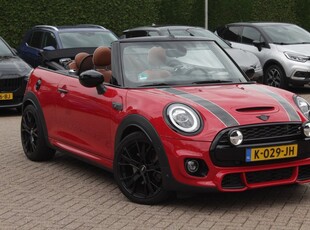 MINI Cabrio 2.0 Cooper S / Camera / Leder / Windscherm / Keyless / Harman Kardon / Navigatie / Stoelverwarming