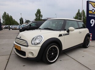 MINI Mini 1.6 One MINIMALIST Business Line Airco, Cruise, NL auto, NAP, 2e eig! Top Aanbieding!