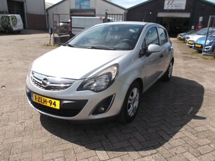 Opel Corsa 1.2-16V Cosmo airco