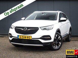 Opel Grandland X 1.2 Business Executive (131PK) 1e-Eig, Keurig-Onderh, 12-Mnd-BOVAG, NL-Auto, Navigatie/Apple-Carplay/Android-Auto, Keyless-Entry, Parkeersensoren-V+A, Privacy-Glas, Trekhaak, Comfortstoelen, DAB, Half/Leder, Elektrische-Achterklep