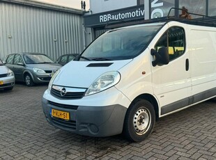 Opel Vivaro 2.0 CDTI L2H1 airco 3-voor stoelen imperiaal elektrische pakket parkeersensoren trekhaak