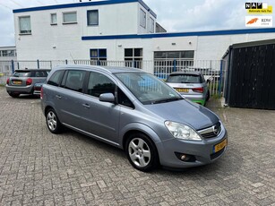 Opel Zafira 1.8 Cosmo. Automaat