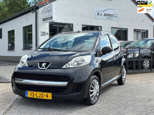 Peugeot 107 1.0-12V XR nieuwe apk