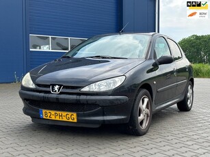 Peugeot 206 1.4 X-line |699,-!! zo meenemen|