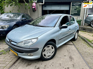 Peugeot 206 1.6-16V Gentry Airco|Apk|2.Sleutel|Boekjes