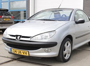 Peugeot 206 CC 1.6-16V Cabrio / Airco / Centrale deurvergrendeling / APK nieuw