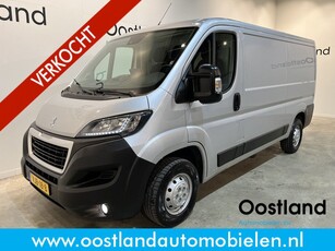 Peugeot Boxer 2.2 BlueHDi 140 PK L2H1 / Euro 6 / Airco / Trekhaak / Cruise Control / PDC / CarPlay / Navigatie / 3-Zits / 73.700 KM !!