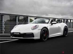 Porsche 911 3.0 Carrera 4 S | Krijt | SportChrono | Sportuitlaat