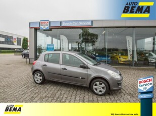 Renault Clio 1.2-16V Special Line