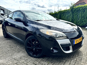 Renault Mégane Coupe 1.5 dCi Dynamique Navi/Xenon/Pdc/Climate/Lmv