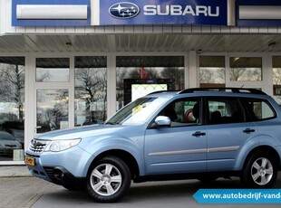 Subaru Forester 2.0 X Comfort * Trekhaak * Parkeersensoren * Cruise control * Climate control *