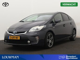 Toyota Prius Executive Business Limited | JBL | Head-up Display | Navigatie |