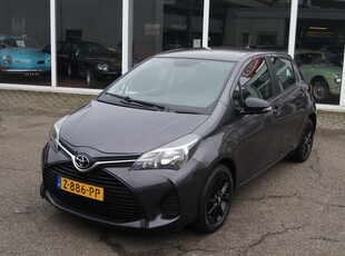 Toyota Yaris 1.0 VVT-i Now Airco,LMV,RIJKLAARPRIJS!!