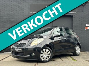 Toyota Yaris 1.3 VVTi Cool 5-DRS | Airco | CV op Afstand | Stuurbekrachtiging | Elektrische Ramen | Trekhaak |