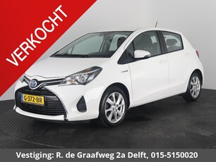 Toyota Yaris 1.5 Hybrid Lease | Camera | Airco | Stoel verwarming | elektrische zijspiegels | Multi func stuur |