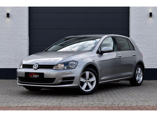 Volkswagen Golf 1.2 TSI Easyline | Navigatie | Clima | Stoelverwarming |