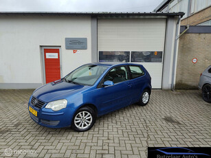 Volkswagen Polo 1.4-16V Comfortline