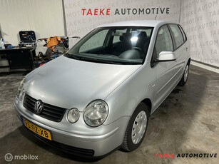 Volkswagen Polo 1.4-16V Comfortline Airco/Cruise