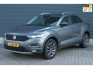 Volkswagen T-Roc 1.5 TSI Sport | Virtual cockpit / PDC - Trekhaak