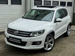 Volkswagen Tiguan 2.0 TSI 4motion R-line Edition Automaat/Carplay/Parkeersensoren