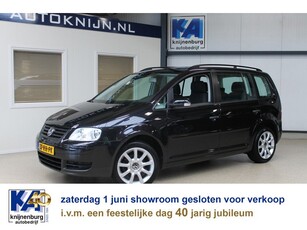 Volkswagen Touran 1.6 102pk Business NET BIJ ONS BINNEN GEKOMEN, DE AUTO MOET NOG WORDEN GEPOETST. NL Auto 100% (Dealer) onderhouden label