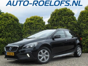 Volvo V40 Cross Country 1.6 T4 *Leder*Navi*Panorama*Trekhaak*