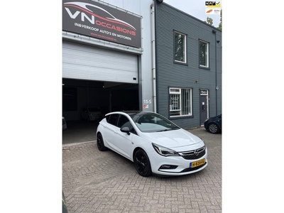 Opel Astra 1.4 150 PK Business Executive PDC LED XENON