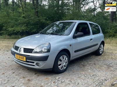 Renault Clio 1.2-16V Nieuwe APK Inruil is mogelijk