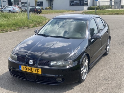 SEAT Leon 2.8 V6 Cupra 4 Superstrak-Soundsysteem-Volledig