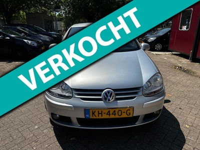 Volkswagen Golf 1.6 FSI Trendline, airco,4ele ramen,stoel