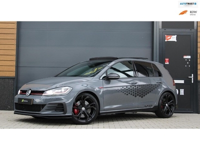 Volkswagen Golf 2.0 TSI GTI TCR PANO/ACC/DCC/VOL