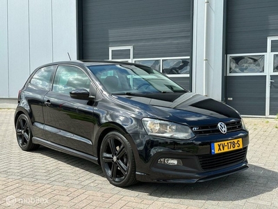 Volkswagen Polo 1.2 TSI R-Line Highline STOELVERWARMING