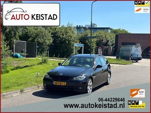 BMW 3-serie Touring 320i AUTOMAAT LEDER/PANORAMA/CLIMA!