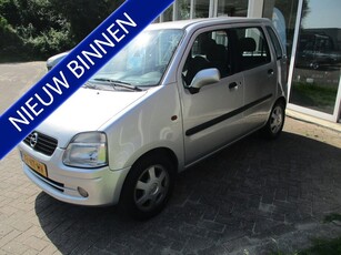 Opel Agila 1.2-16V Elegance Zo mee! (bj 2001)