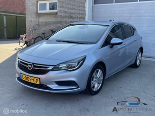 Opel Astra 1.0 Business+ Navi cruise Airco Nieuwe apk 105 PK