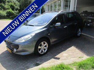 Peugeot 307 SW 2.0-16V Premium (bj 2008)