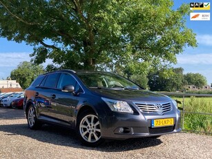 Toyota Avensis Wagon 2.0 VVTi Executive Business 90.000