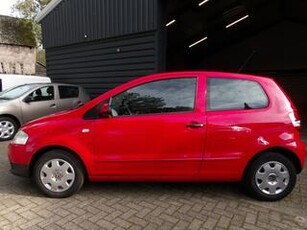 Volkswagen FOX 1.4 Trendline Centraal