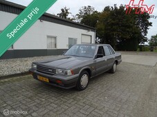 Nissan Laurel 2.4 lijn6