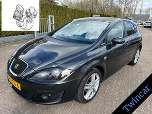 Seat LEON 1.2 TSI 5DRS Bus.line High ECC NAVI PDC LMV CRUISE