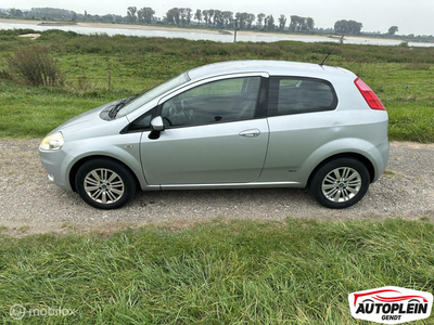 Fiat Grande Punto 1.4-16V Sport