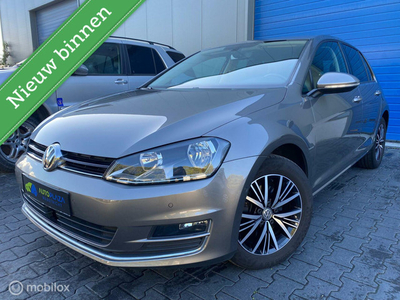 Volkswagen Golf 1.6 TDI / Dsg / Allstar / 1 ste eigenaar / Dealer onderhouden