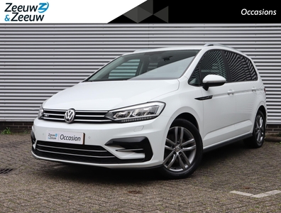 VOLKSWAGEN TOURAN 1.5 TSI Highline Business R 7p Automaat SALE & SALE | Camera | Apple Carplay & Android Auto | Trekhaak | Stoelverwarming | Adaptieve Koplampen