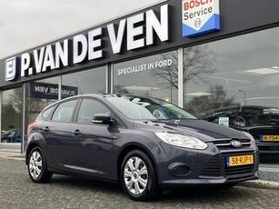 Ford FOCUS 1.6 TI-VCT Trend 105pk/77kW | Trekhaak | Navigatie | Bluetooth | etc. etc.